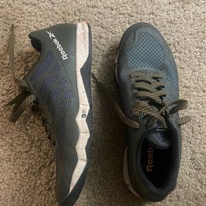 Reebok Cross-training Shoes. Size: Men’s 8’s. Women’s 9 1/2